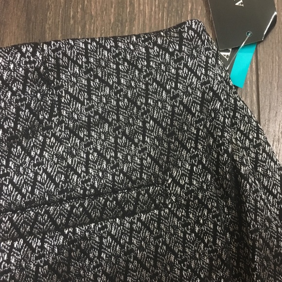 Alfani  MetallicSilver/Black Skinny Trousers - Picture 2 of 8